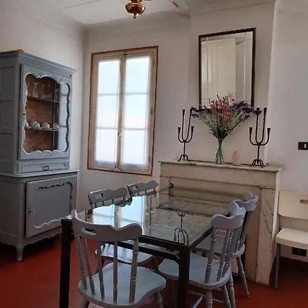 à Quelques Pas De La Mer, De La Croisette Et Du Palais Des Festivals Appartement *